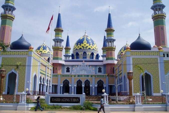 Masjid Agung Tuban, arsitektur gaya Timur Tengah. (Foto:Istimewa)