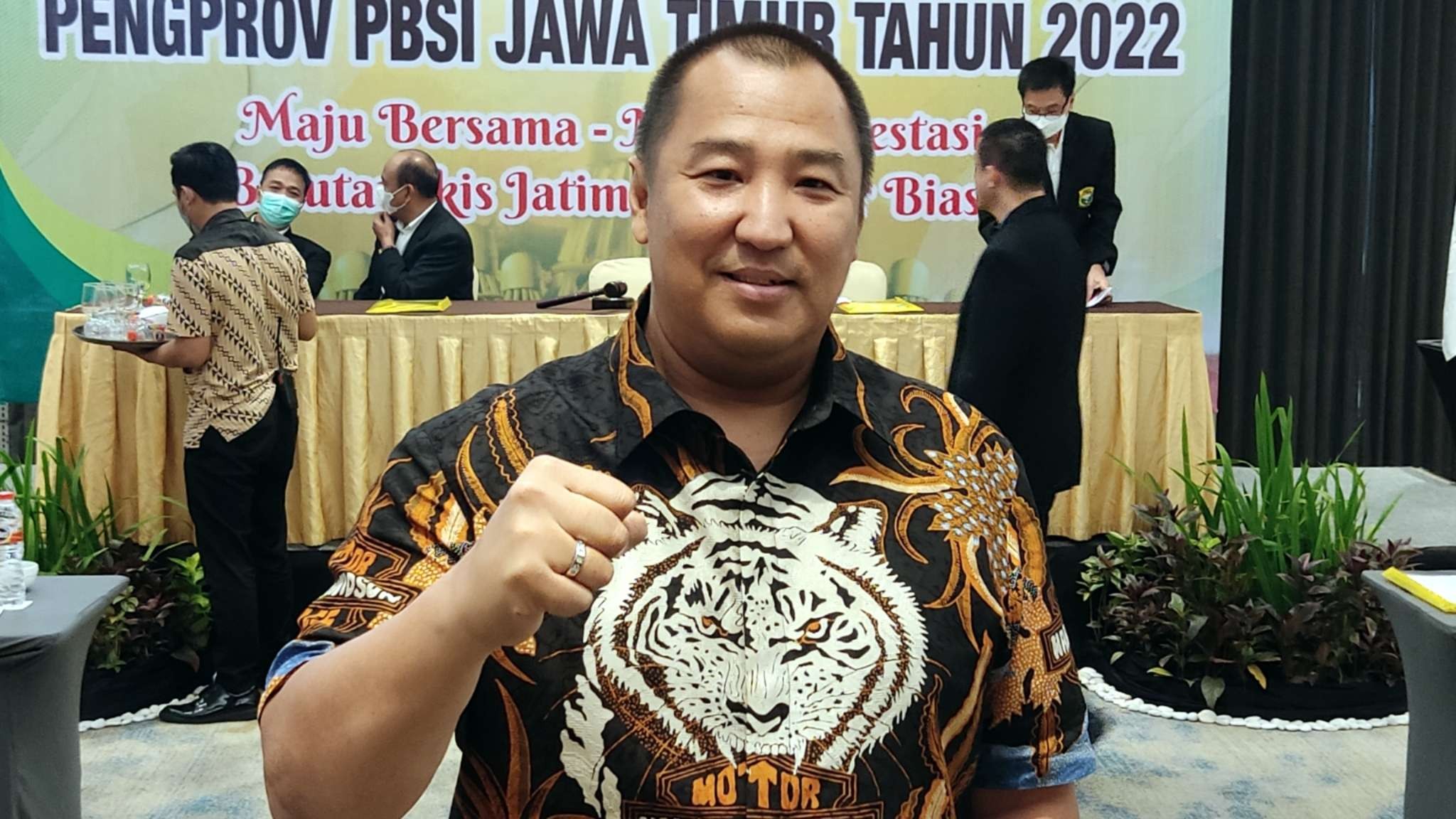 Ketua PBSI Jatim terpilih, Tonny Wahyudi saat ditemui usai musprov di Hotel Java Paragon, Surabaya, Rabu 30 Maret 2022. (Foto: Fariz Yarbo/Ngopibareng.id)