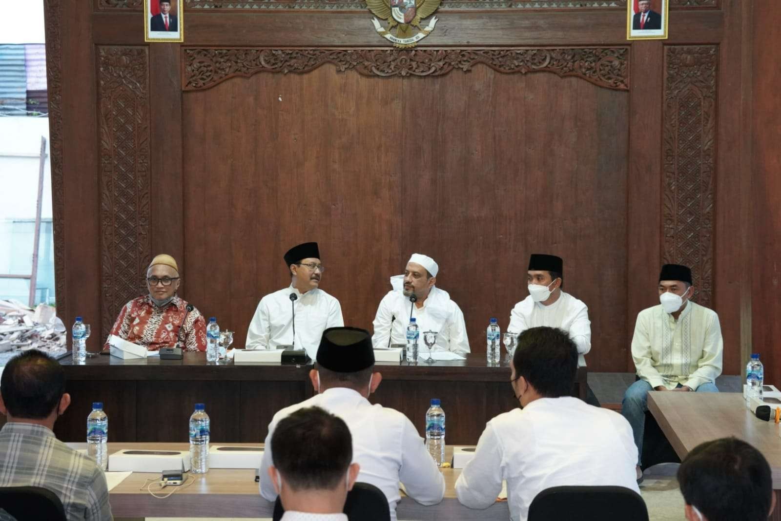 Gus Ipul bersama ulama di Kota Pasuruan bahas semua hal yang terkait dengan Ramadan, Sabtu 2 April 2022. (Foto: Istimewa)