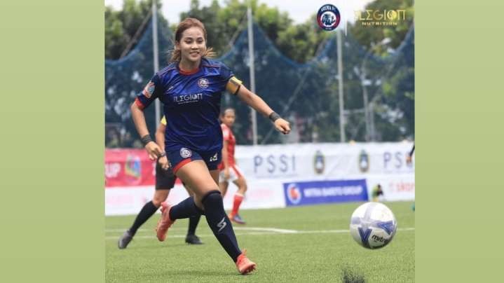 Kapten Arema FC Women, Safira Ika saat berlaga di Turnamen Piala Pertiwi (Instagram:@aremafcwomen)
