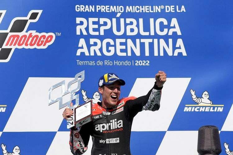Aleix Espargaro berhasil meraih podium pertama dalam kariernya balapan 200 kali di MotoGP. (Foto: Istimewa)