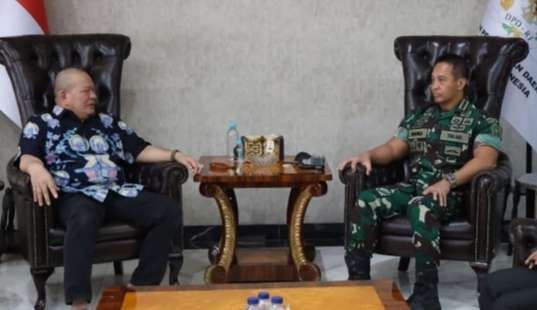 Panglima TNI Andika Perkasa bertemu   Ketua DPD, AA LaNyalla Mahmud Mattalitti, ( foto; istimewa)