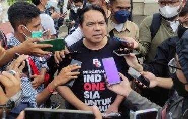 Demonstrasi Badan Eksekutif Mahasiswa Seluruh Indonesia (BEM SI), Senin 11 April 2022, menyisakan kasus pemukulan terhadap Ade Armando. (Foto: viva)