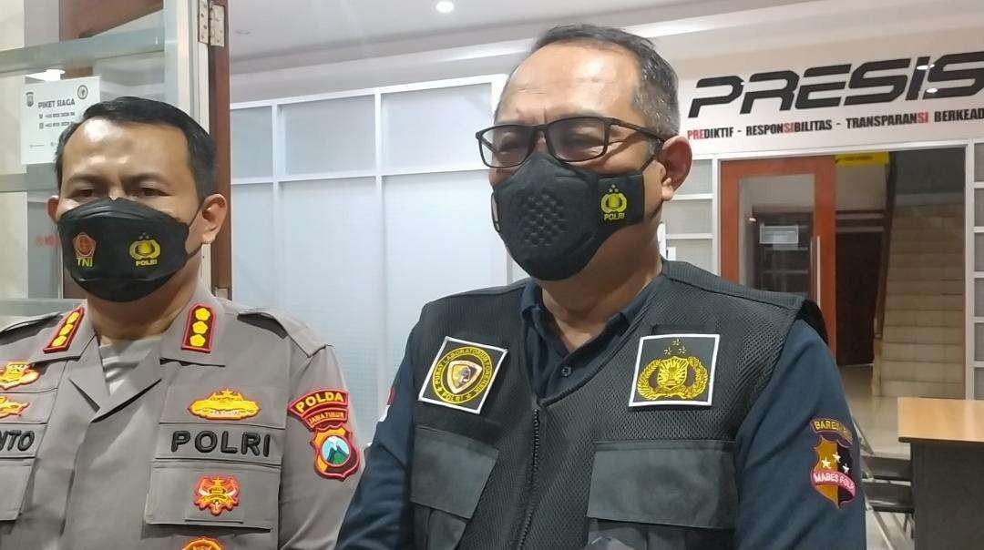 Kabid Labfor Polda Jatim, Komisaris Besar Polisi Sodiq Pratomo. (Foto: Fariz Yarbo/Ngopibareng.id))
