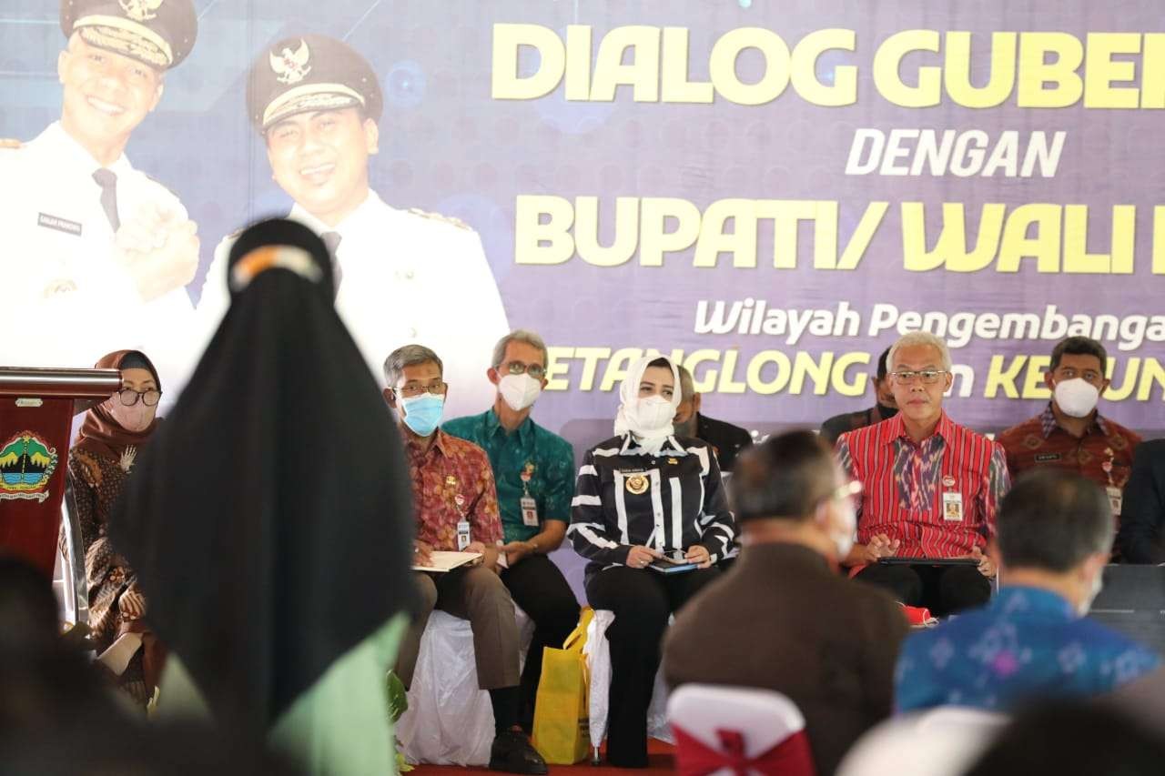 Gubernur Jawa Tengah, Ganjar Pranowo saat memimpin kegiatan Musrenbang Wilayah untuk wilayah karesidenan Kedungsepur dan Petanglong. (Foto: ist)