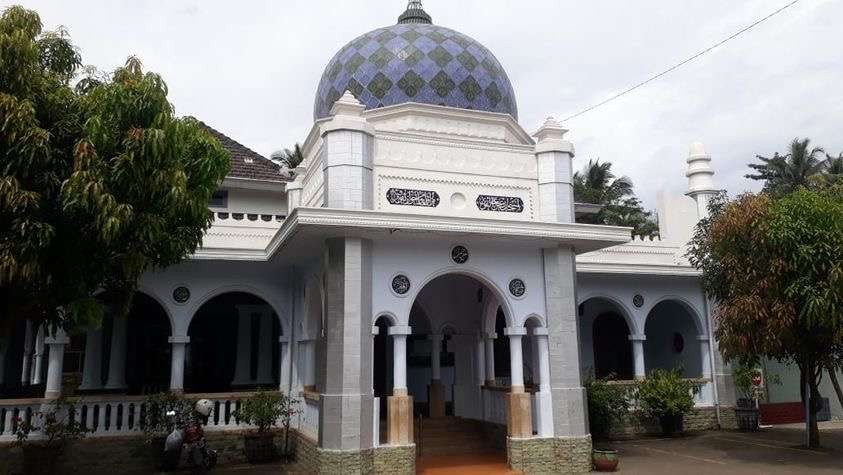 Masjid Fathul Bari di Desa Karangsuko, Kecamatan Pagelaran, Kabupaten Malang, Jawa Timur. (Foto: Lalu Theo/Ngopibareng.id)
