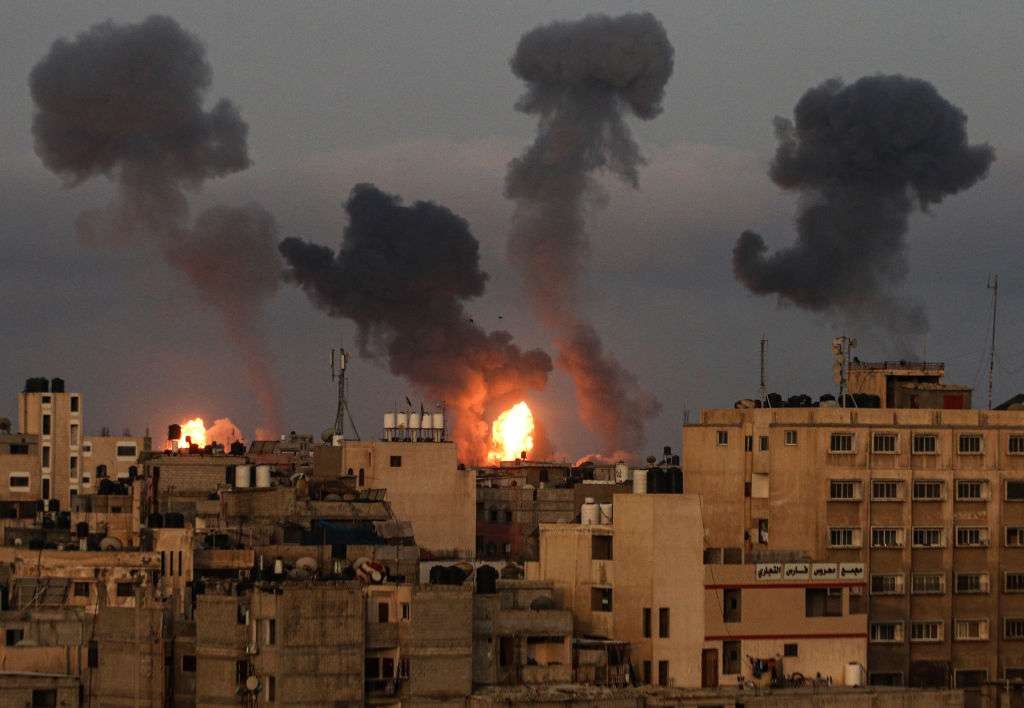 Gaza hancur pada Mei tahun lalu setelah Israel membom jalur Gaza dan Hamas menembak roket balasan ke Israel. (Foto: The New Arab)