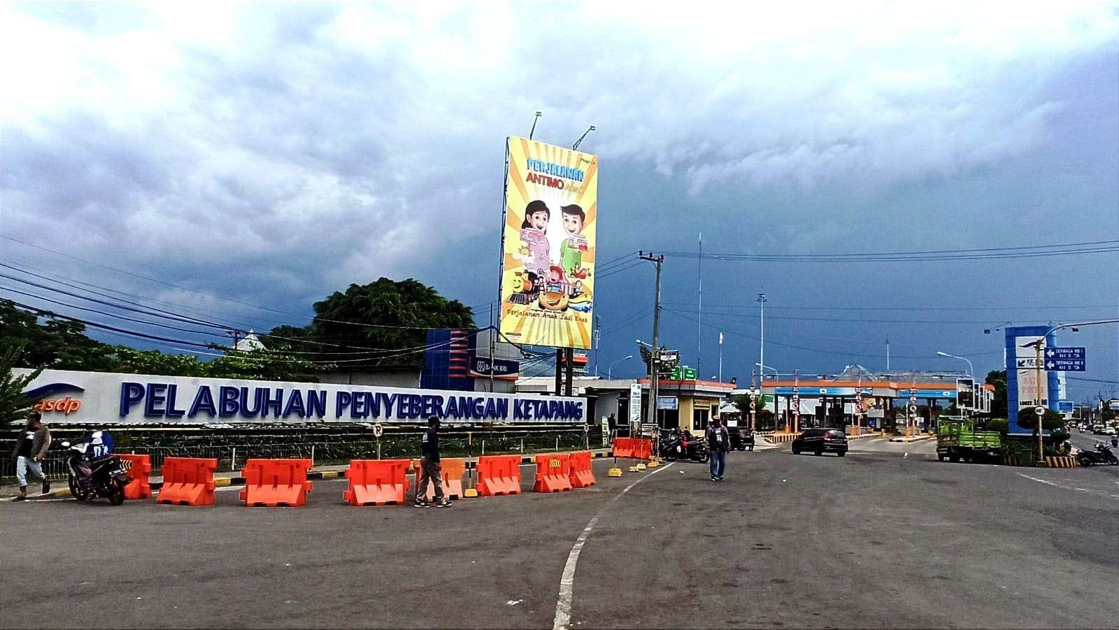 Pelabuhan penyeberangan Ketapang-Gilimanuk telah menyiapkan tiga skenario untuk angkutan mudik lebaran (Foto: Muh Hujaini/Ngopibareng.id)