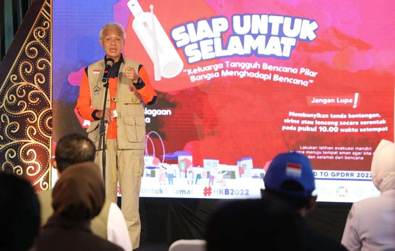 Gubernur Jawa Tengah Ganjar Pranowo saat berbicara di acara Hari Kesiapsiagaan Bencana 2022 di Kabupaten Klaten. (Foto: dok. Humas Pemprov Jateng)