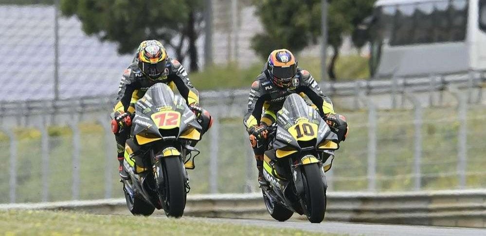 UTAMA-Luca Marini (10) dan Marco Bezzechi (72) dua anak didik Rossi yang sedang mengincar 10 besar di MotoGP Spanyol. (Foto: Istimewa)