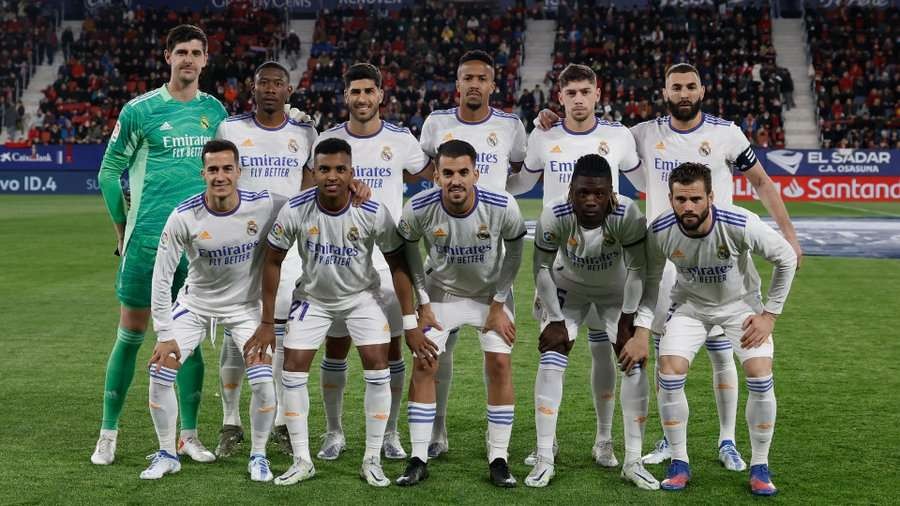 Real Madrid besar kemungkinan akan merayakan pesta juara saat menjamu Espanyol di Estadio Santiago Bernabeu malam ini. (Foto: Twitter/@realmadrid)