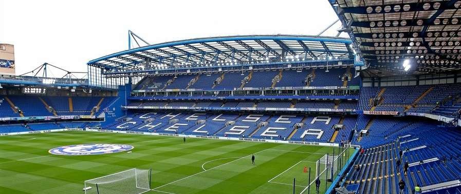 Stadion Stamford Bridge milik Chelsea akan memiliki tuan baru. (Foto: Twitter/@ChelseaFC)