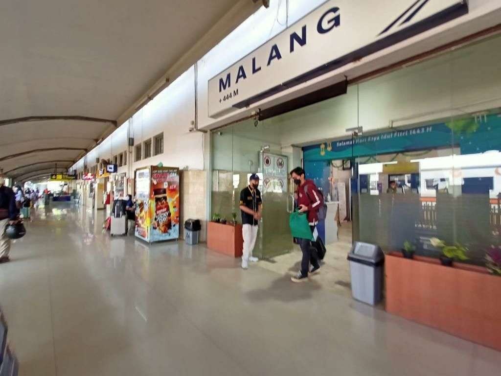 Stasiun kereta api di Malang menjadi salah satu dari tiga stasiun favorit penumpang kereta api di Daop 8, Surabaya. (Foto: Dok Daop 8)