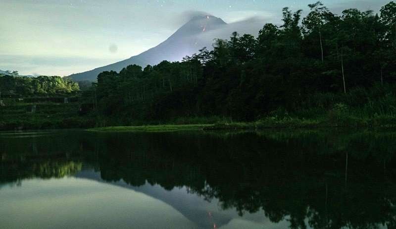Gunung Merapi mengalami 77 kali gempa guguran selama periode pengamatan. (Foto: Ant)