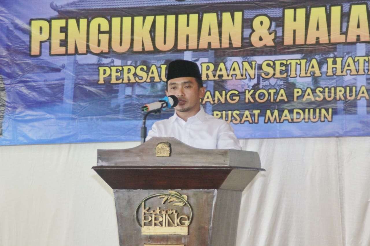 Wakil Walikota Pasuruan Adi Wibowo saat menghadiri pengukuhan pengurus PSHT Kota Pasuruan (Foto: istimewa)