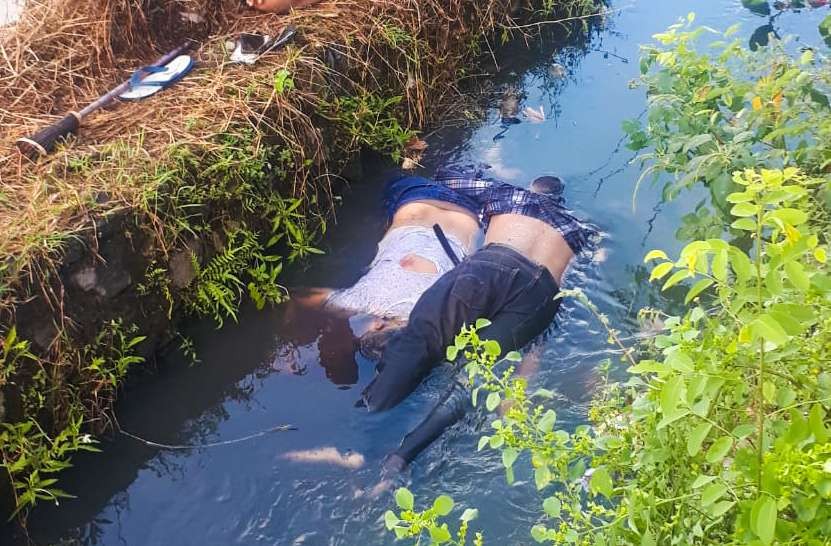 Temuan dua mayat pria di saluran irigasi sawah, Sidoarjo (foto:istimewa)