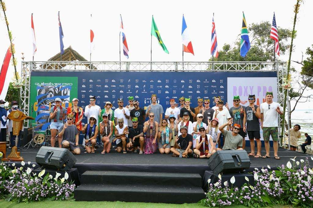 Para peselancar dari dunia yang akan berlaga di WSL yang digelar di Pantai Plengkung (foto: istimewa)