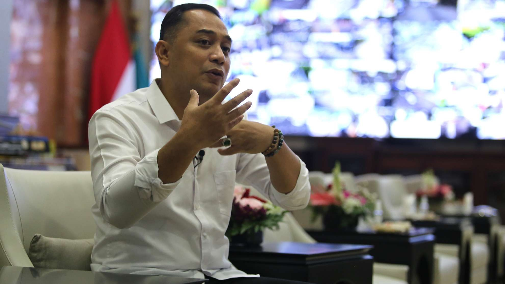 Walikota Eri Cahyadi saat menyampaikan rencana masa depan Surabaya kedepannya. (Foto: Istimewa)