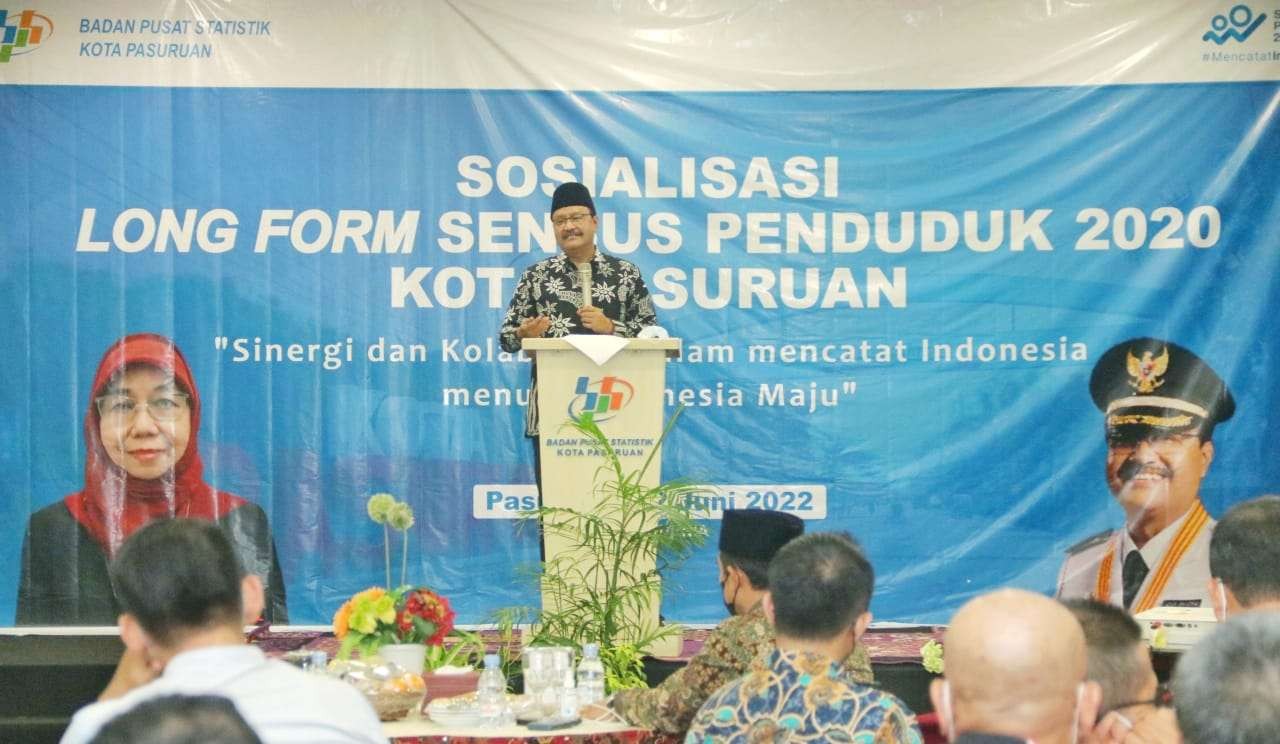 Gus Ipul saat membuka Long Form Sensus Penduduk 2020. (Foto: Dinas Kominfo Kota Pasuruan)