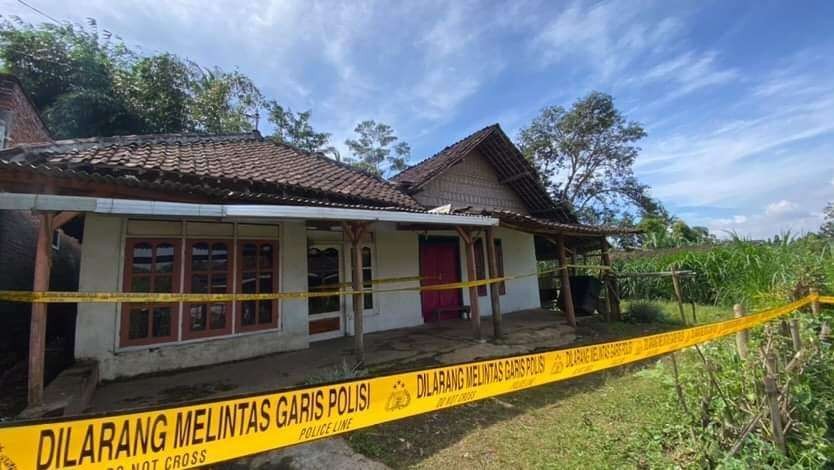 Lokasi kejadian pembunuhan nenek di Karangploso, Kabupaten Malang (Foto: Lalu Theo/ngopibareng.id)