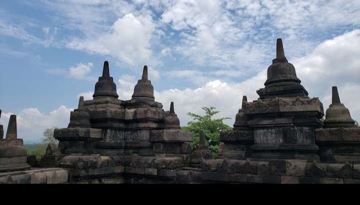 Candi Borobudur, peninggalan budaya kebanggaan Indonesia. (Foto: Istimewa)