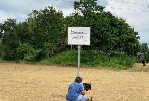 KPK menyita delapan bidang tanah di beberapa lokasi yang diduga aset milik tersangka Bupati Probolinggo nonaktif Puput Tantriana Sari (PTS). (Foto: Ant)