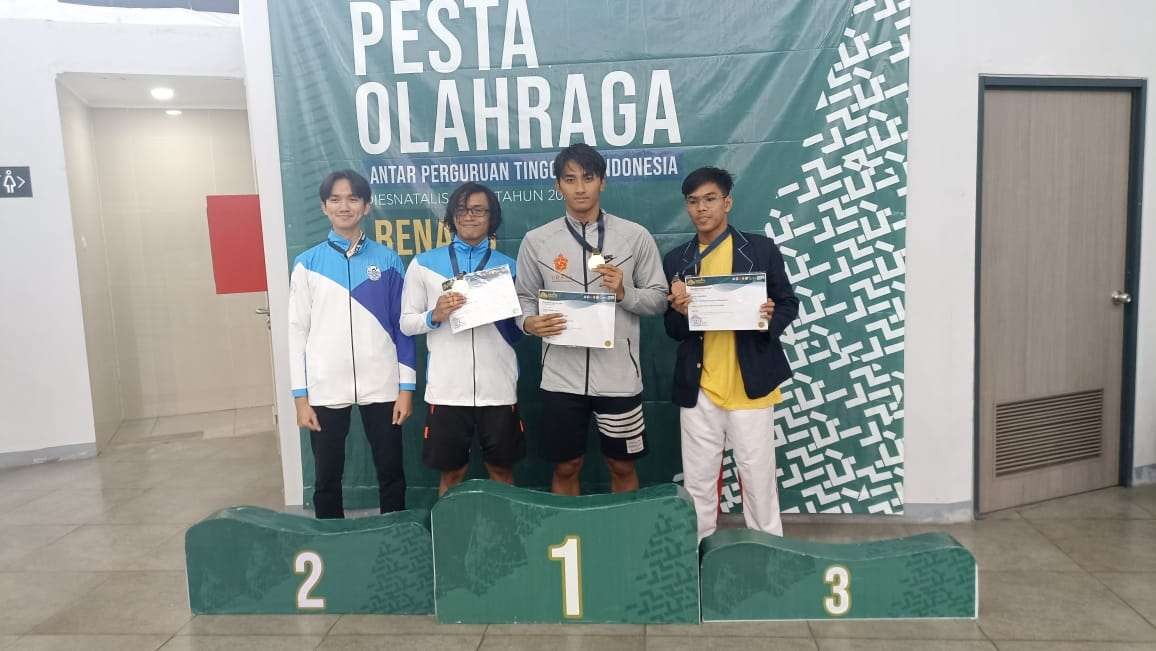 Mahasiswa Ubaya meraih dua medali emas dalam ajang olahraga perguruan tinggi se-Indonesia. (Foto: istimewa)