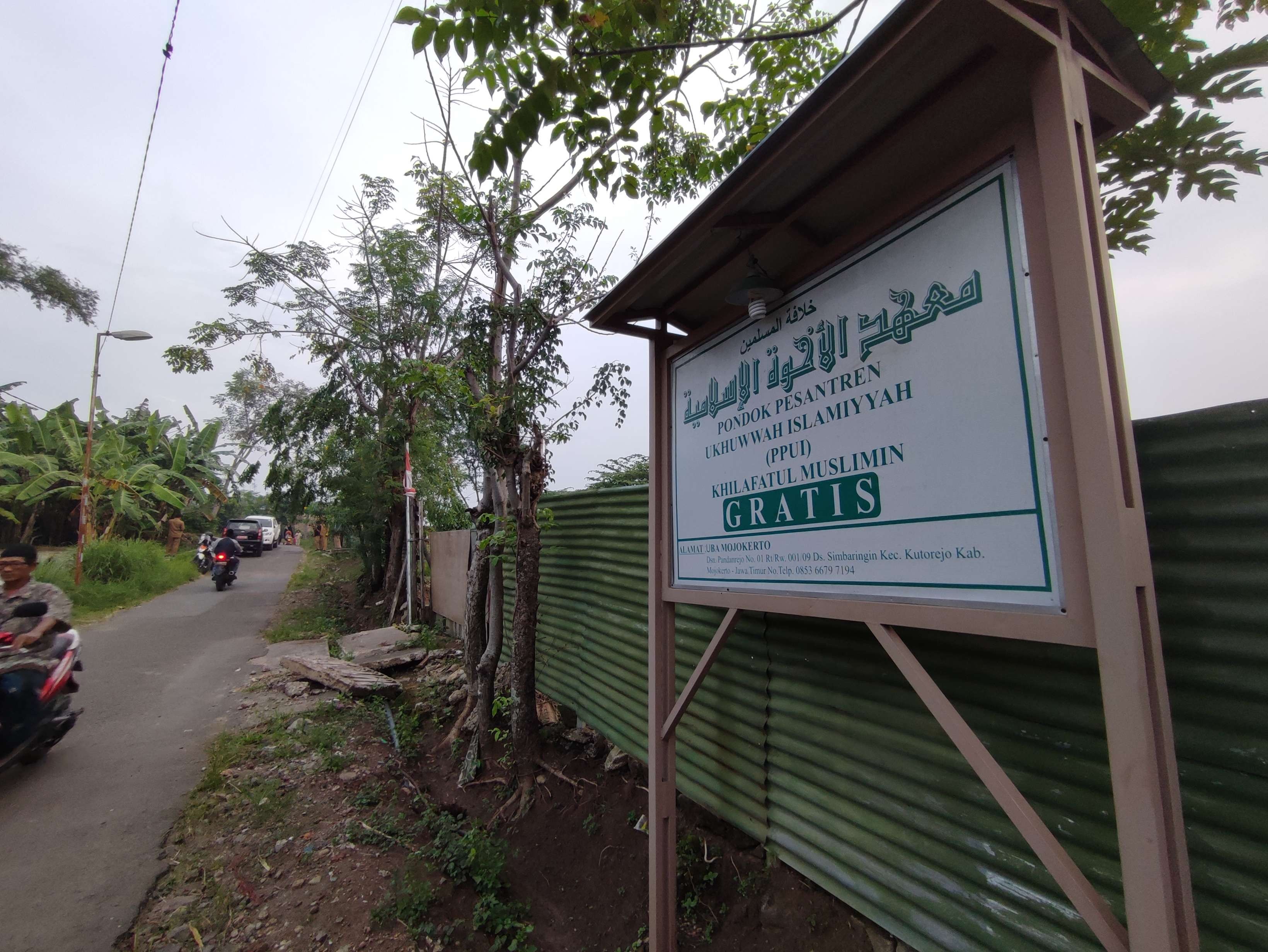 Ponpes Ukhuwwah Islamiyyah Khilafatul Muslimin di  Mojokerto.(Deni Lukmantara/Ngopibareng)