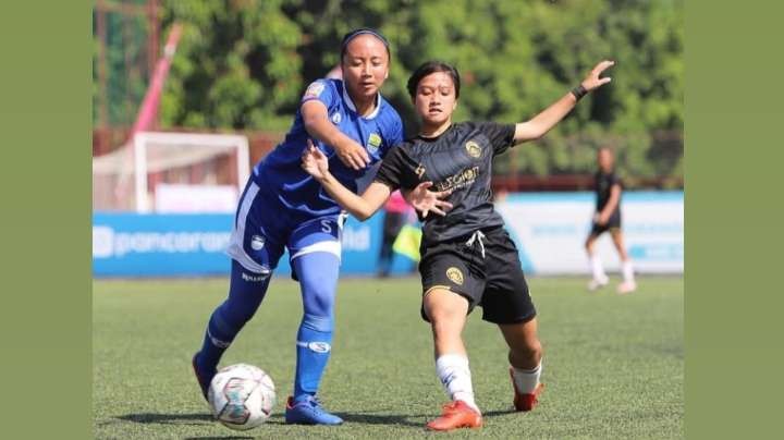 Tim Arema FC Women saat berlaga di Piala Gubernur DKI Jakarta (Instagram:@aremafcwomen)