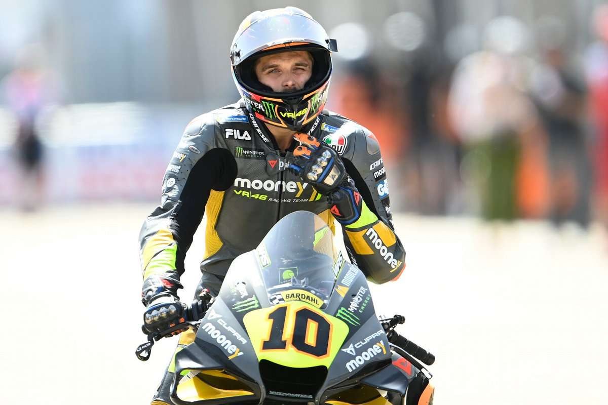 Luca Marini (Mooney VR46 Racing Team) yang mengaku harus cerdas dan cerdik bila ingin menyalip di Sirkui Sachsenring Jerman. (Foto: Istimewa)