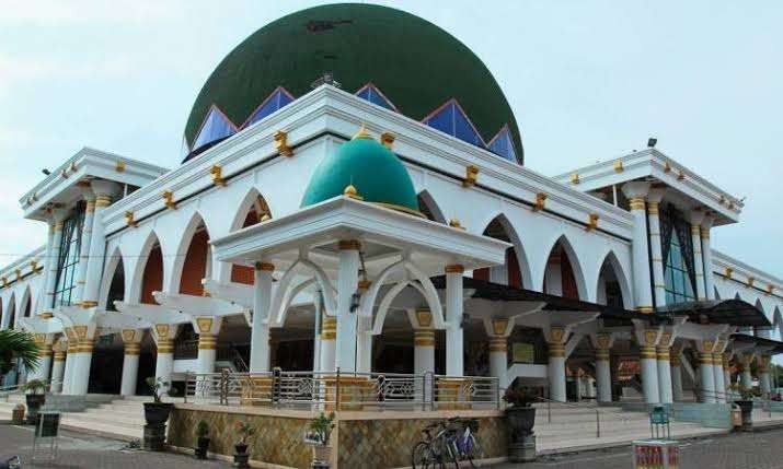 Masjid Agung Sampang, Madura. (Foto:Istimewa)