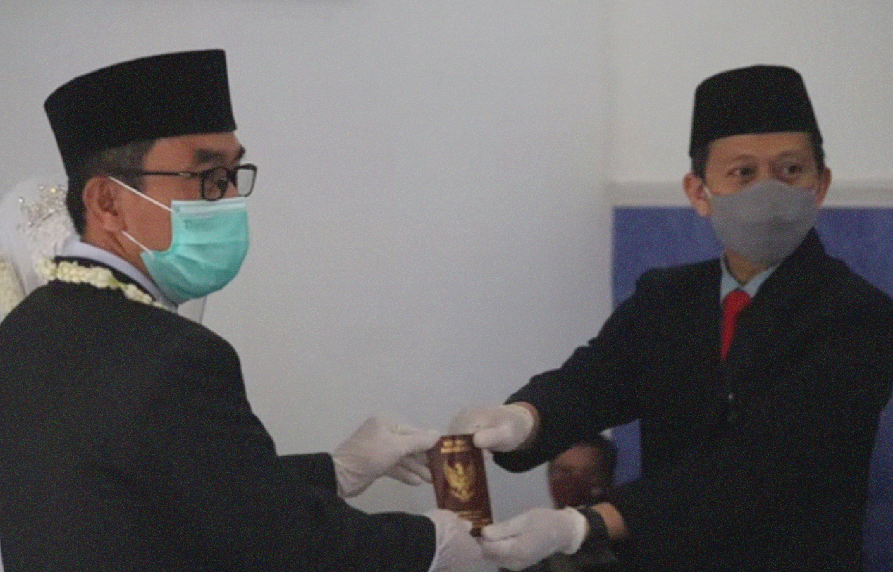 Pengadilan Negeri (PN) Surabaya mengabulkan permohonan nikah beda agama yang diajukan oleh warga Surabaya beragama Islam, dan Kristen. (Foto: unsplash)