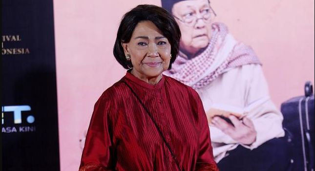 Artis senior Rima Melati mendapatkan nama dari Presiden pertama Indonesia, Soekarno atau Bung Karno, hingga cinta mati dengan suami, mendiang Frans Tumbuan. (Foto: Istimewa)