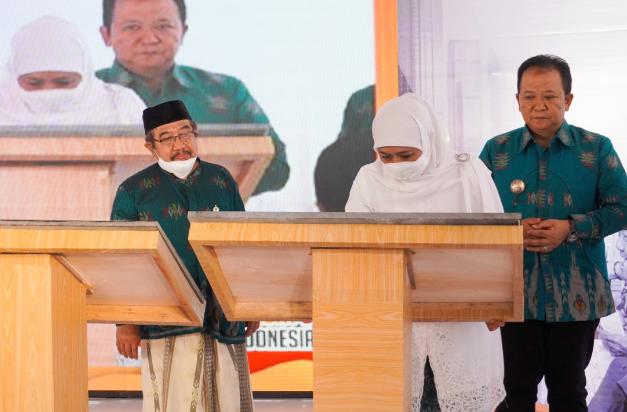 Gubernur Jawa Timur, Khofifah Indar Parawansa hadir dalam acara Peringatan Hari Lanjut Usia (Lansia) Provinsi Jawa Timur Tahun 2022, Sabtu 25 Juni. (Foto: Kominfo Jatim)