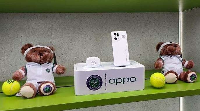 OPPO Find X5 Pro 5G edisi spesial merayakan 100 tahun Wimbledon Centre Court dan tahun ke-4 OPPO sebagai global partner Wimbledon Championship. (Foto: Dokumentasi OPPO)