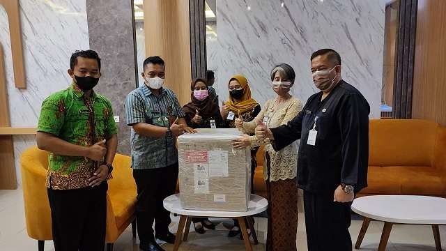 Puskesmas Karimunjawa memiliki alat ultrasonografi atau USG bantuan dari Pemprov Jawa Tengah. Hal itu sesuai permintaan warga, saat Gubernur Jateng Ganjar Pranowo bertandang pada 10 September 2021. (Foto: Istimewa)