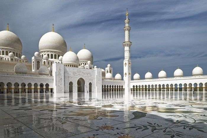 Masjid indah memperkuat kekaguman terhadap kebesran Allah Ta'ala. (Foto: Istimewa)