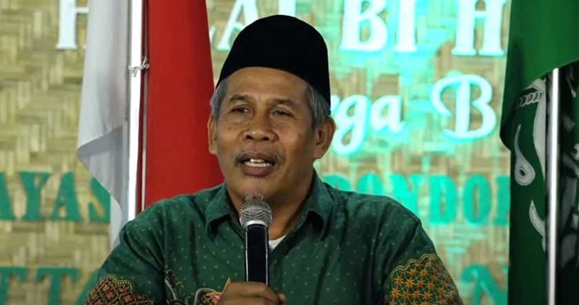 Ketua Pengurus Wilayah Nahdlatul Ulama (PWNU) Jawa Timur (Jatim) KH Marzuki Mustamar mengatakan bahwa masyarakat wajib menjaga agama dan negara. (Foto: Ant)