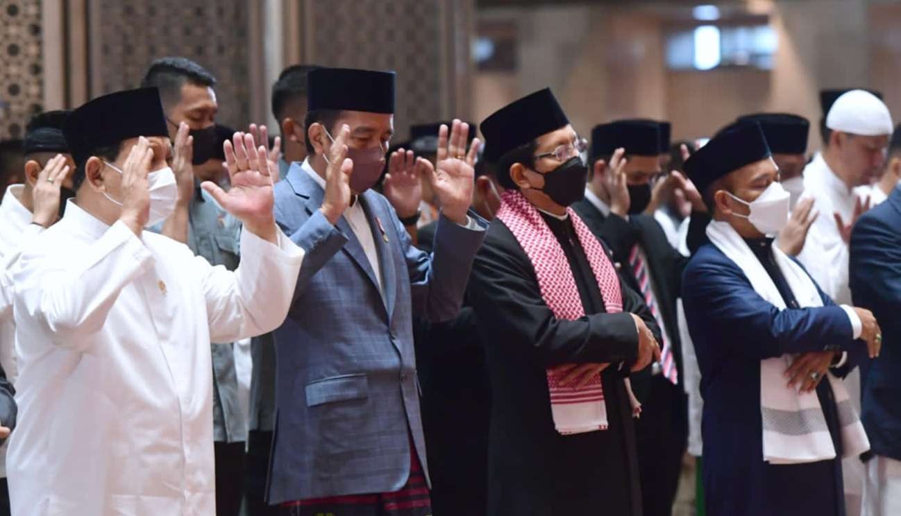 Presiden Joko Widodo melaksanakan salat Idul Adha di Masjid Istiqlal Jakarta (Foto: Setpres)
