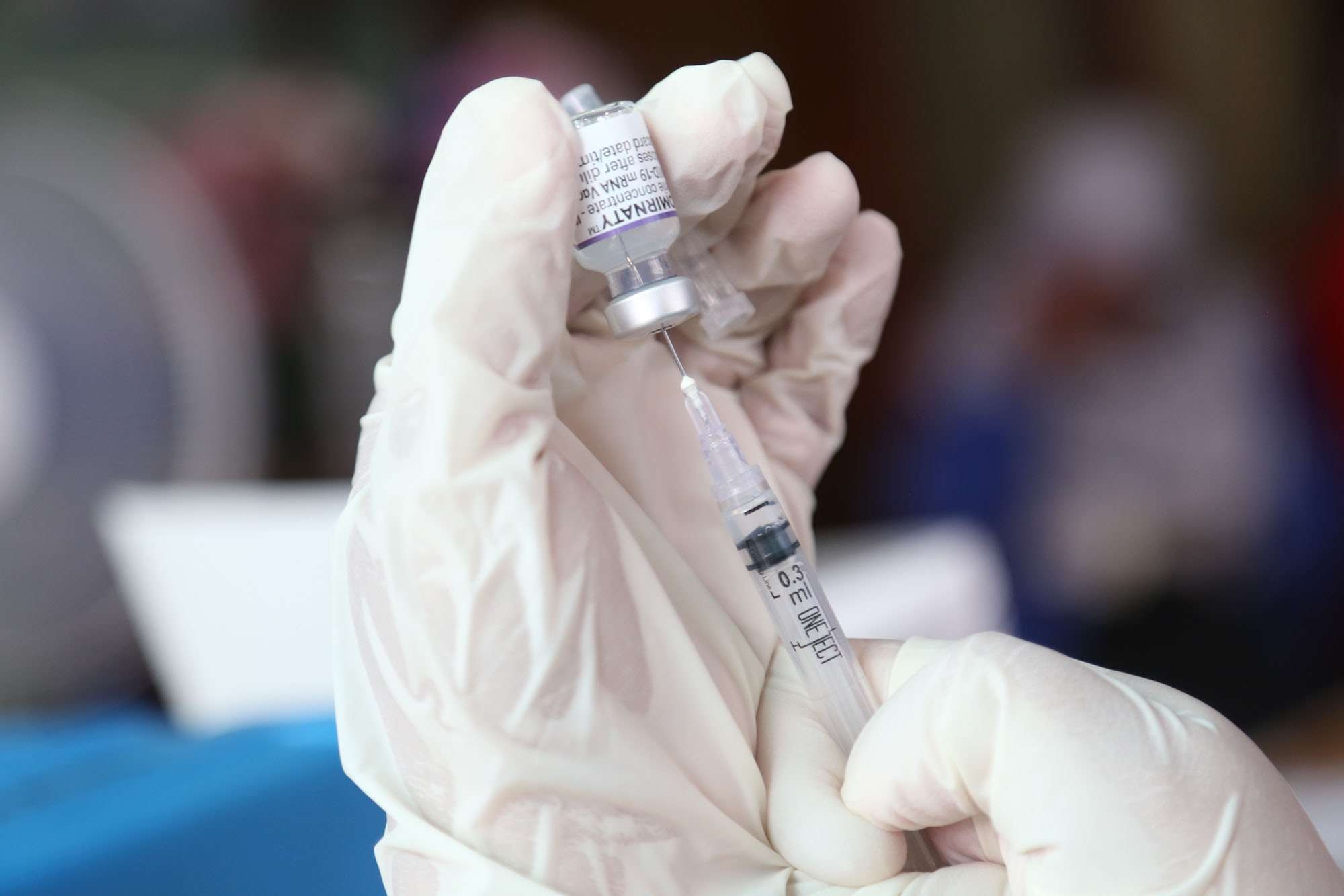 Ilustrasi vaksin booster dosis ketiga di Kota Surabaya. (Foto: Istimewa)