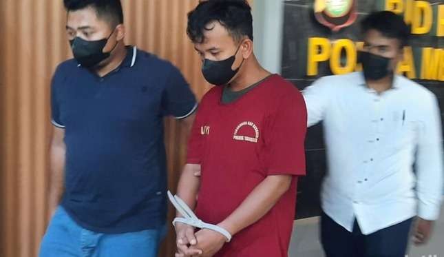 AR, oknum guru Agama Islam diduga mencabuli tiga siswinya yang masih berusia 13-14 tahun di Tangerang. (Foto: Istimewa)