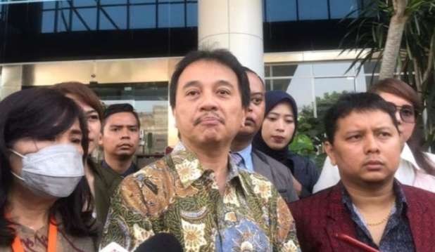 Roy Surya memberi keterangan pers di kantor LPSK Jakarta Timur (Foto: Istimewa)