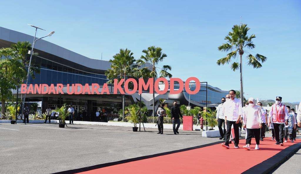 Presiden Jokowi meresmikan perluasan Bandara Komodo, Kamis 21 Juli 2022. (Foto: Setpres)