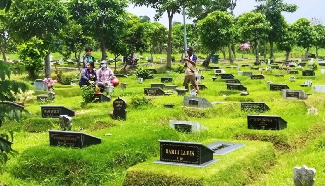 Tempat pemakaman Covid-19 Keputih. (Foto: M. Firli Priyanto untuk Ngopibareng.id)