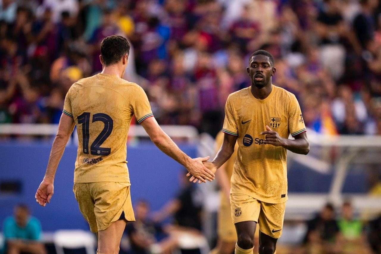 Ousmane Dembele (kanan) mencetak brace ke gawang Juventus dalam laga persahabatan pramusim di AS, Rabu 27 Juli 2022. (Foto: Twitter/@FCBarcelona)