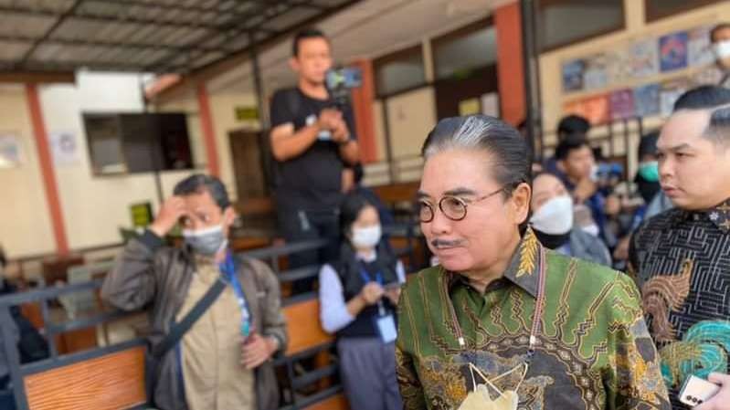 Kuasa Hukum JEP, Hotma Sitompul saat berada di Pengadilan Negeri (PN) Kota Malang (Foto: Lalu Theo/Ngopibareng.id)