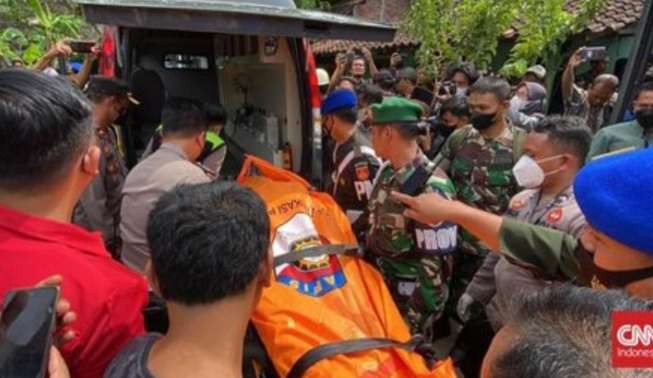 Kopda Muslimin diduga dalang penembakan istrinya sendiri ditemukan meninggal dunia di rumah orangtuanya di Kendal, Jawa Tengah (Jateng).  (Foto: Istimewa)