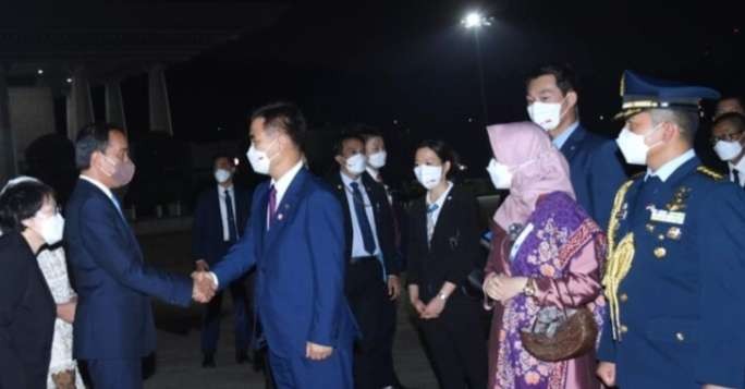 Presiden Korea Selatan, Yoon Suk Yeol memberi masukan ke Presiden Jokowi untuk menjadikan Kota Sejong sebagai referensi Ibu Kota Negara (IKN) baru. (Foto: Setpres)