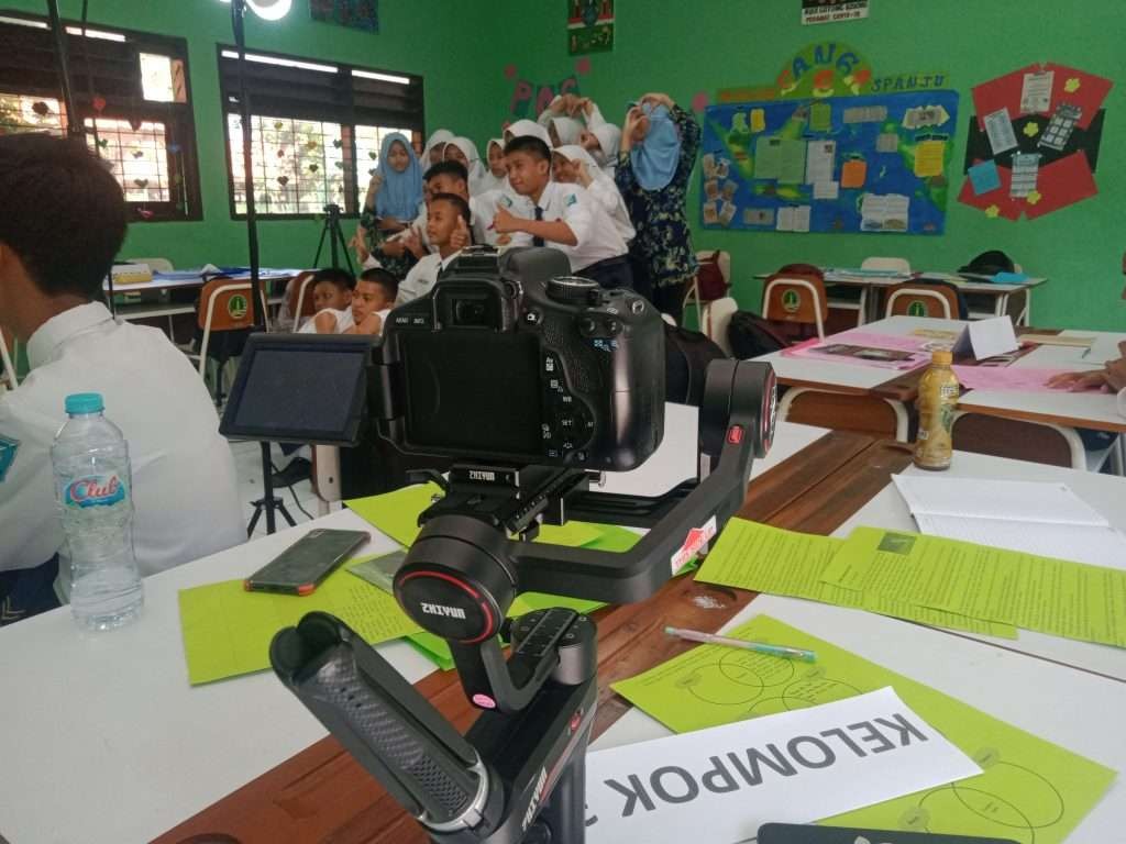 SMP 7 Kota Pasuruan raih 6 terbaik di Indonesia lomba dokumentasi pembelajaran literasi dan numerasi. (Foto: Istimewa)