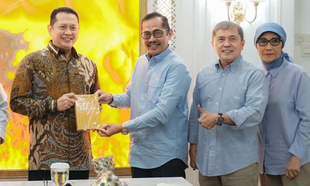 Ketua MPR Bambang Soesatyo menerima kunjungan pengurus Observasi Kesehatan Indonesia (Obkesindo) di Jakarta. Pemerintah saatnya mengembangkan wisata medis. (Foto: Istimewa)